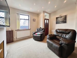 Lounge- click for photo gallery